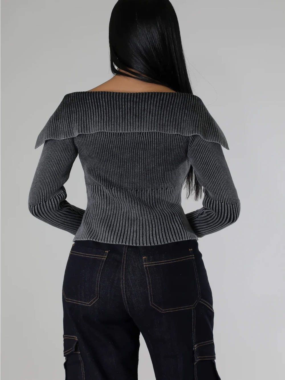 Off-Shoulder Ribbed Zip-Front Crop Top - Gray Size S - Picture 2 of 5